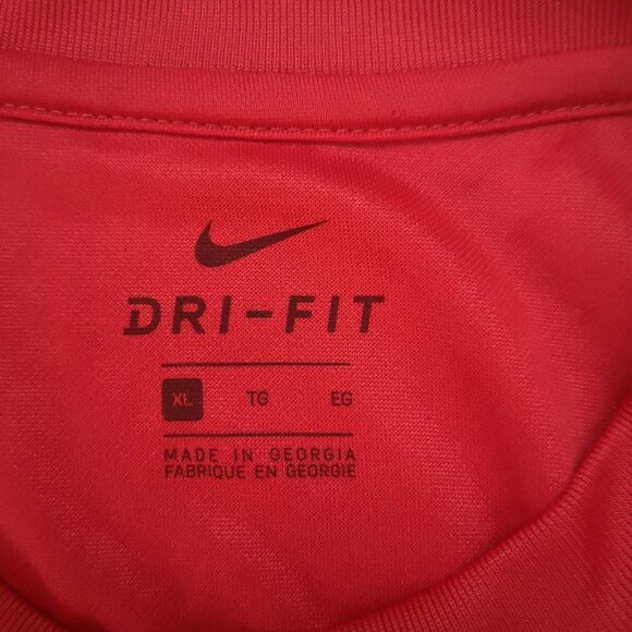 Nike Men's Size XL Red Dri Fit Loose Fit Short Sleeve Athletic Shirt - Picture 3 of 6